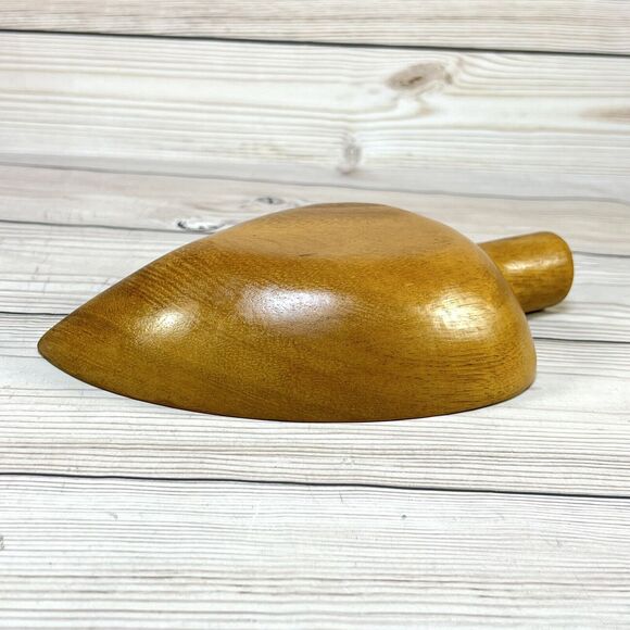 Vintage Wooden Leaf Shape Monkey Pod 9.5” Wood Bowl Nut Dish Scoop Ladle Acorn - Picture 9 of 13